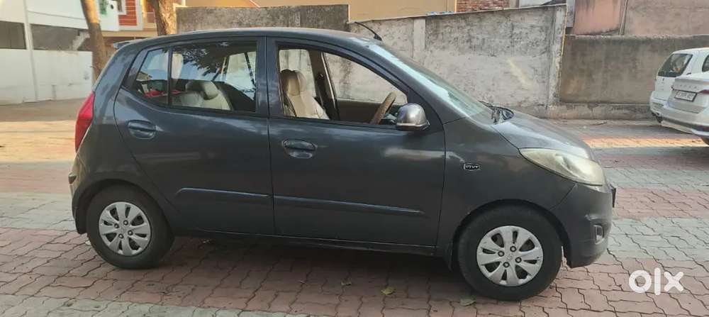 Hyundai I10 Sportz Top Model