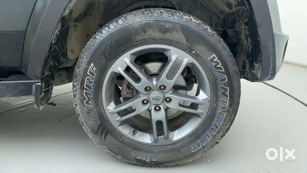 Mahindra Thar 2.0 Lx Hard Top Petrol At 4 Rwd, 2021, Petrol
