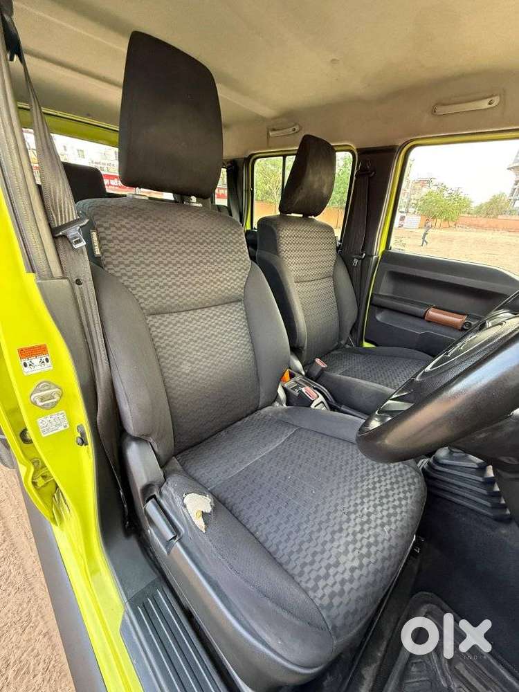 Maruti Suzuki Jimny, 2023, Petrol