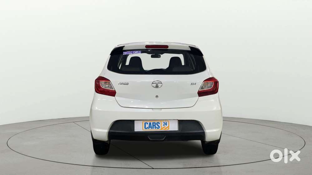 Tata Tiago 1.2 Revotron Xm, 2017, Petrol