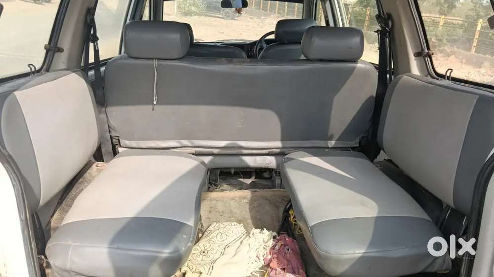 Chevrolet Tavera 2006