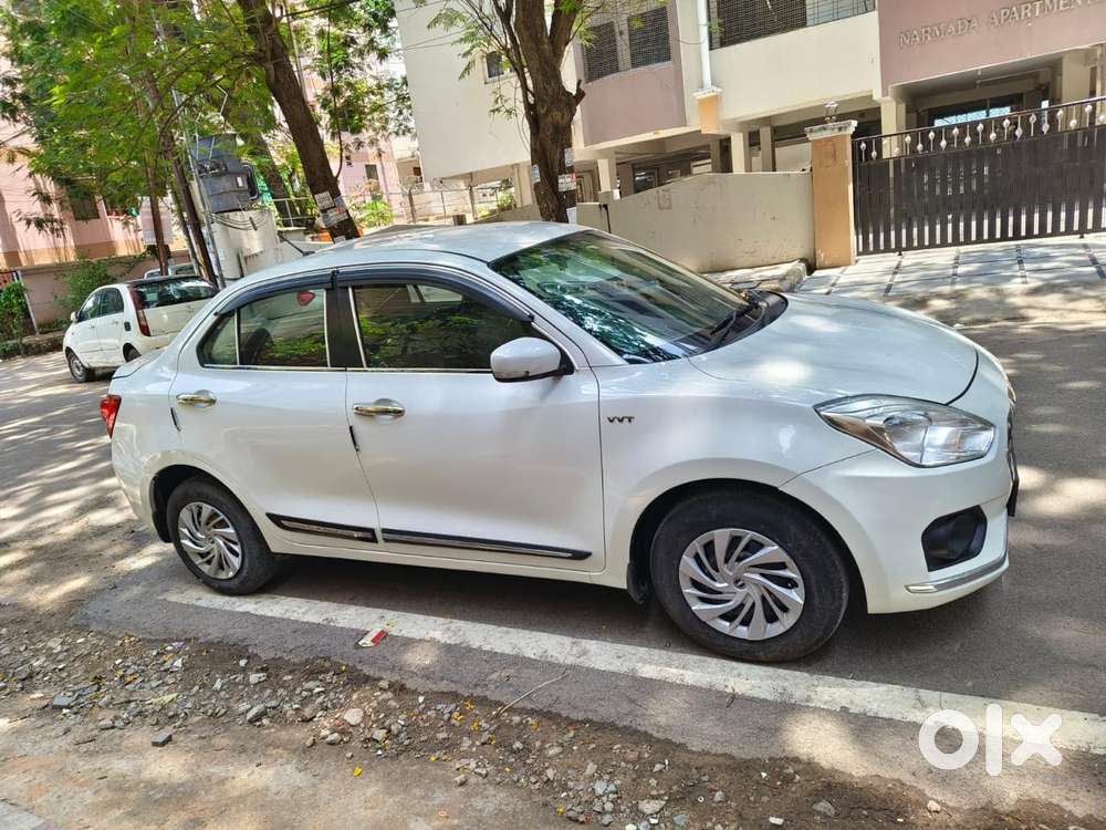 Maruti Suzuki Swift Dzire Vxi Optional, 2017, Petrol