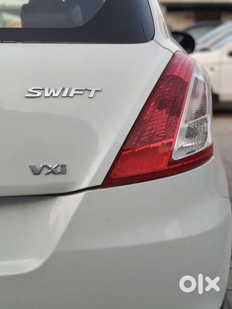 Maruti Suzuki Swift Vxi, 2014, Petrol