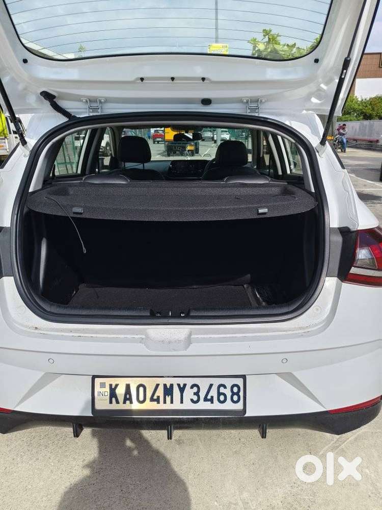 Hyundai I20 Sportz 1.2 Mt, 2020, Petrol