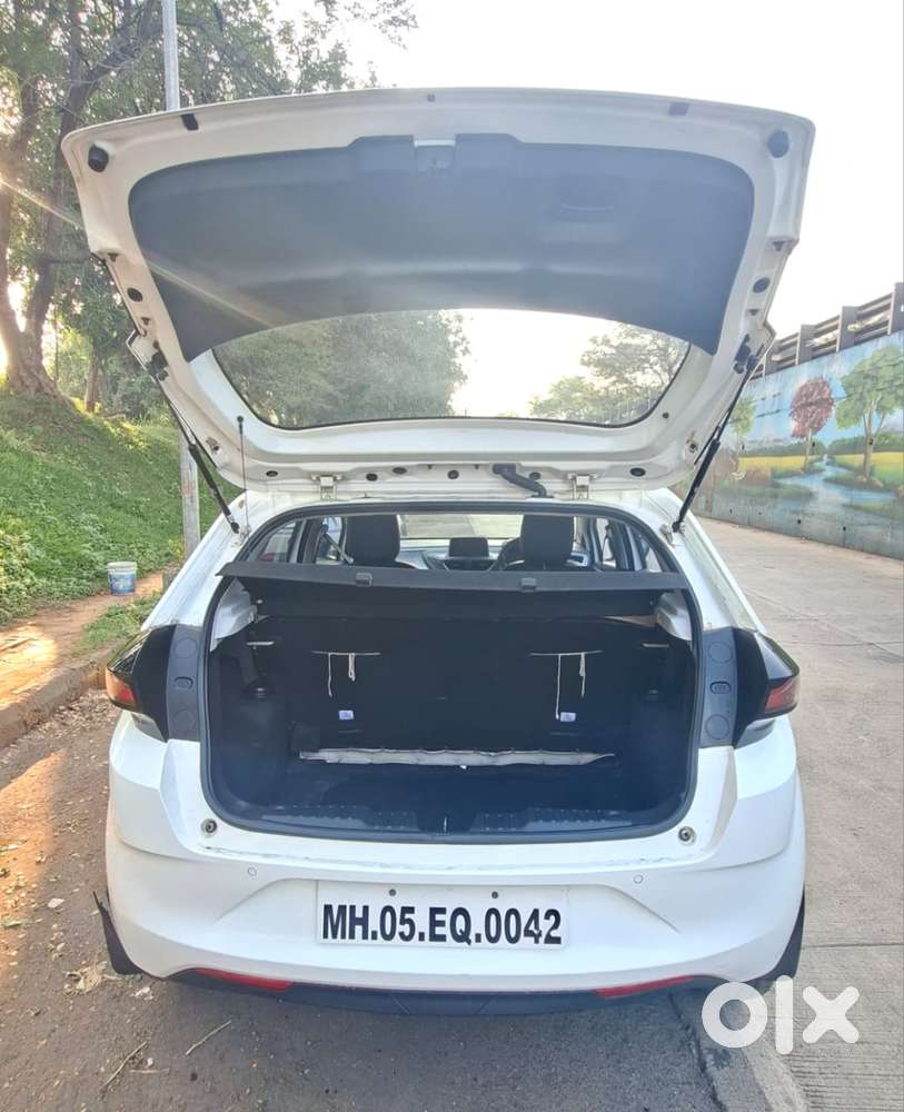 Tata Altroz 1.2 Xt, 2021, Petrol