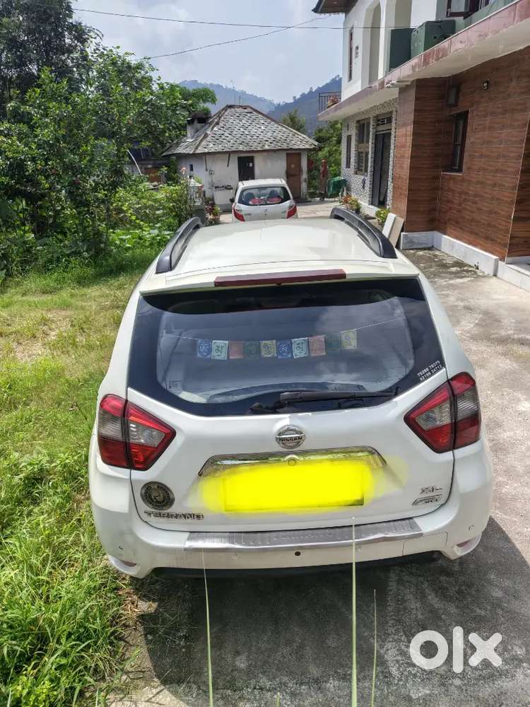 Nissan Terrano 2015 Model