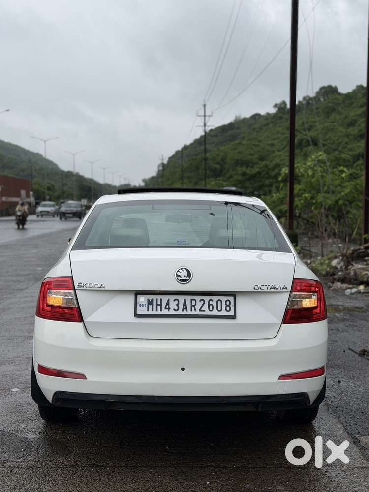 Skoda Octavia Elegance 2.0 Tdi At, 2014, Diesel