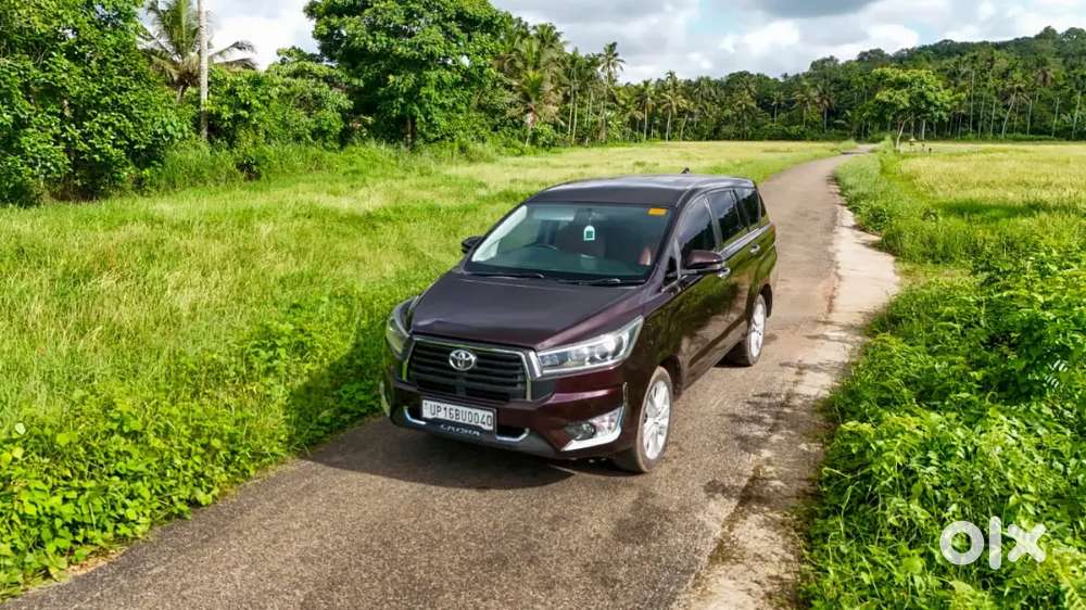 Toyota Innova Crysta 2018 Diesel Well Maintained