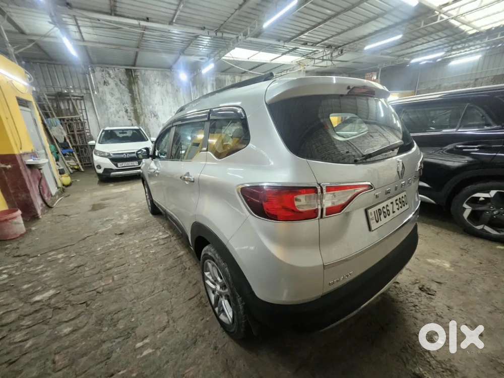 Renault Triber Rxz, 2020, Petrol