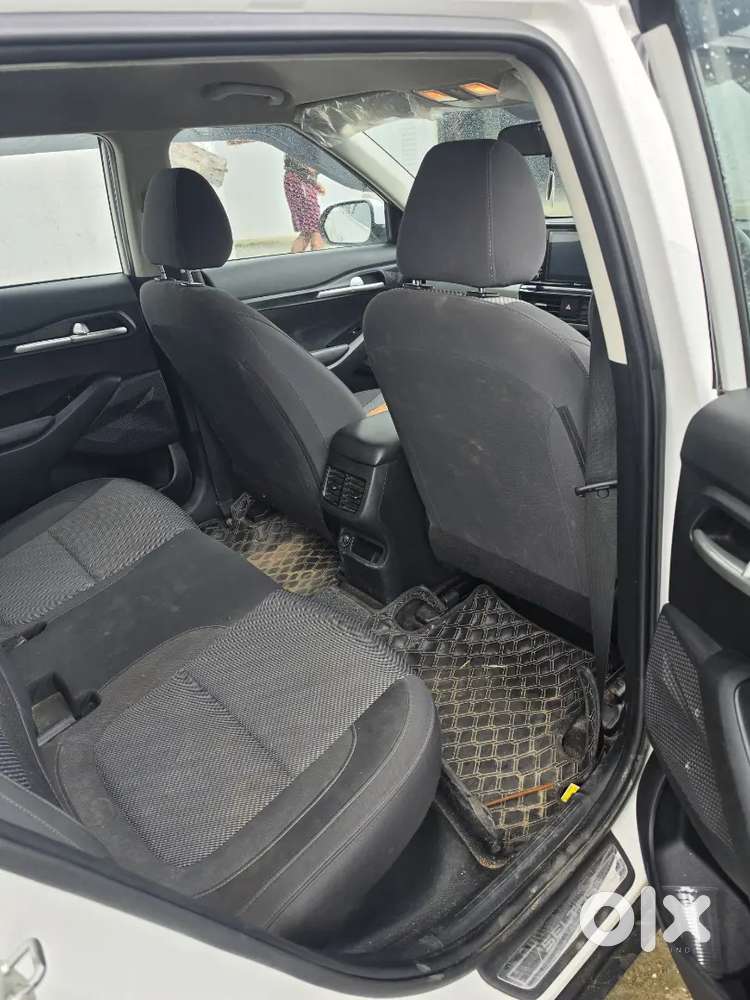 Kia Seltos Petrol Manual 2023