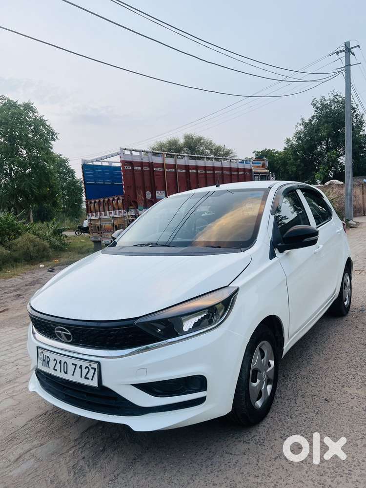 Tata Tiago 1.2 Revotron Xt (o), 2023, Petrol