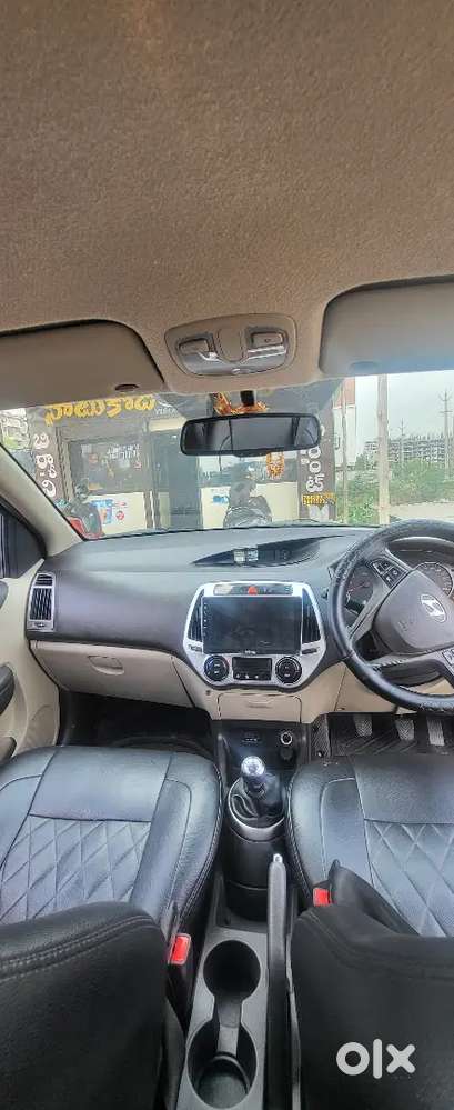 Hyundai I20 Petrol Manual 2013