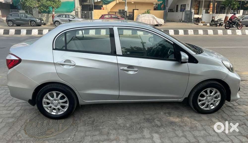 Honda Amaze 2013-2016 Vx At I-vtech, 2016, Petrol
