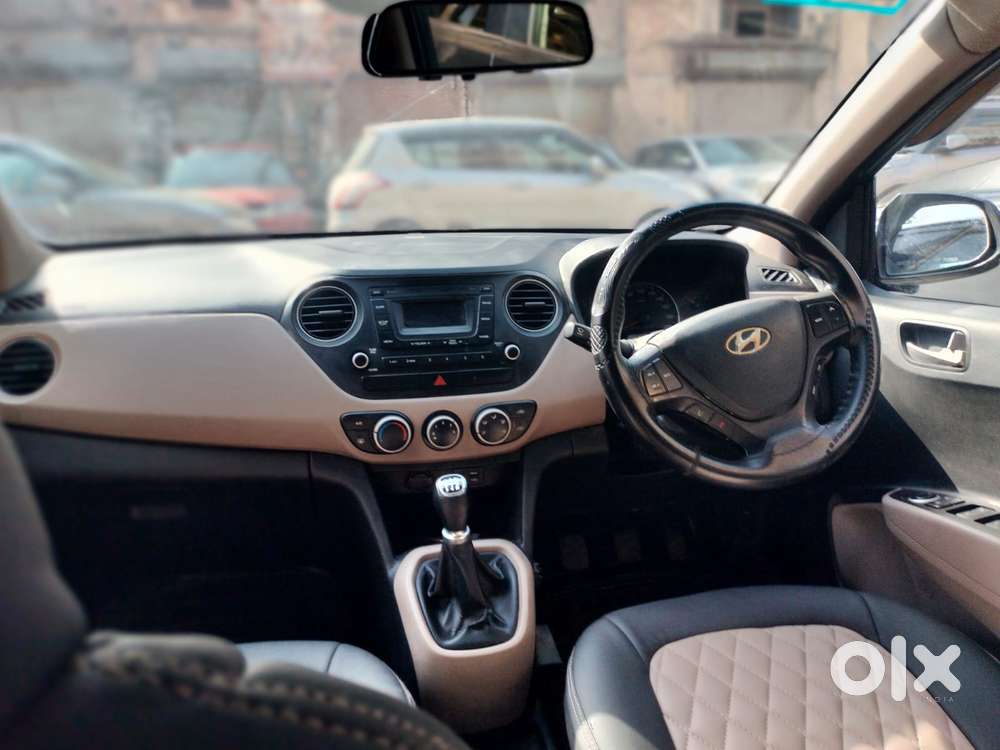Hyundai Grand I10 Sportz, 2016, Petrol