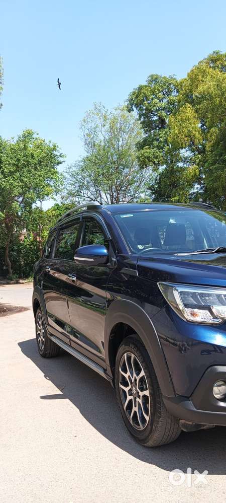 Maruti Suzuki Xl6 1.5 Zeta Mt, 2025, Petrol