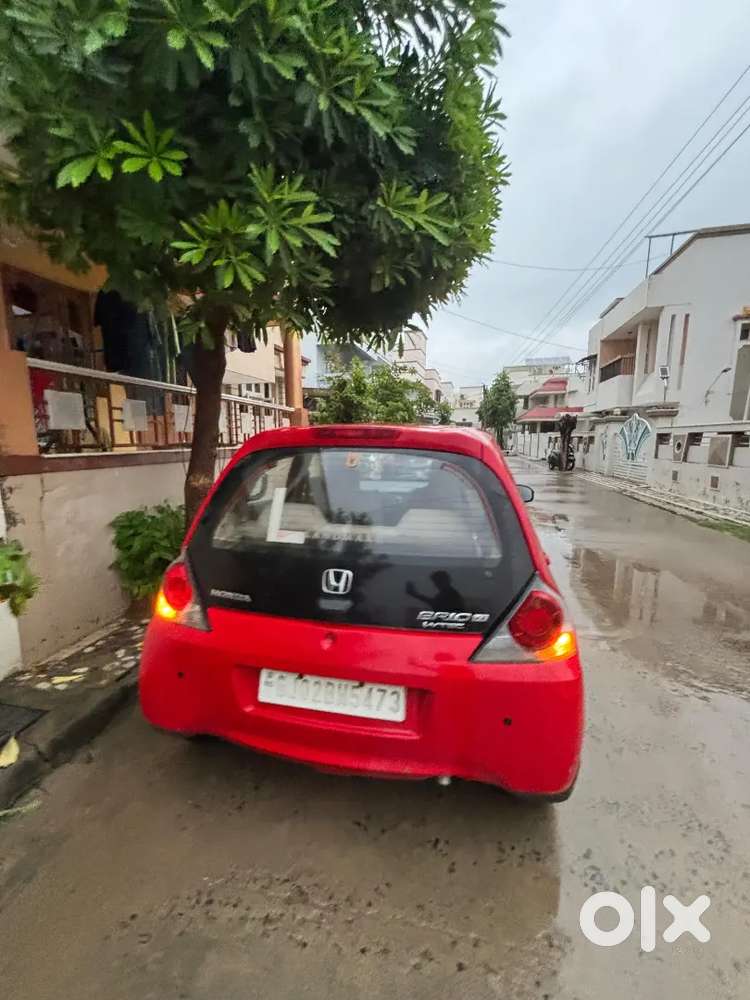 Honda Brio Vx Petrol 2013