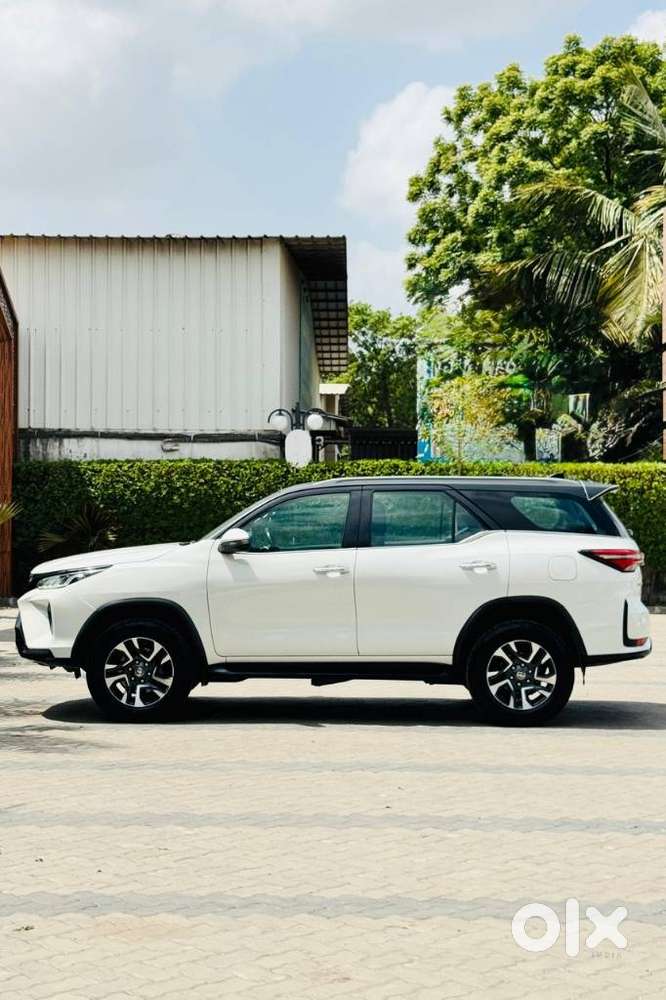 Toyota Fortuner Legender 4x2 At 2.8, 2022, Diesel