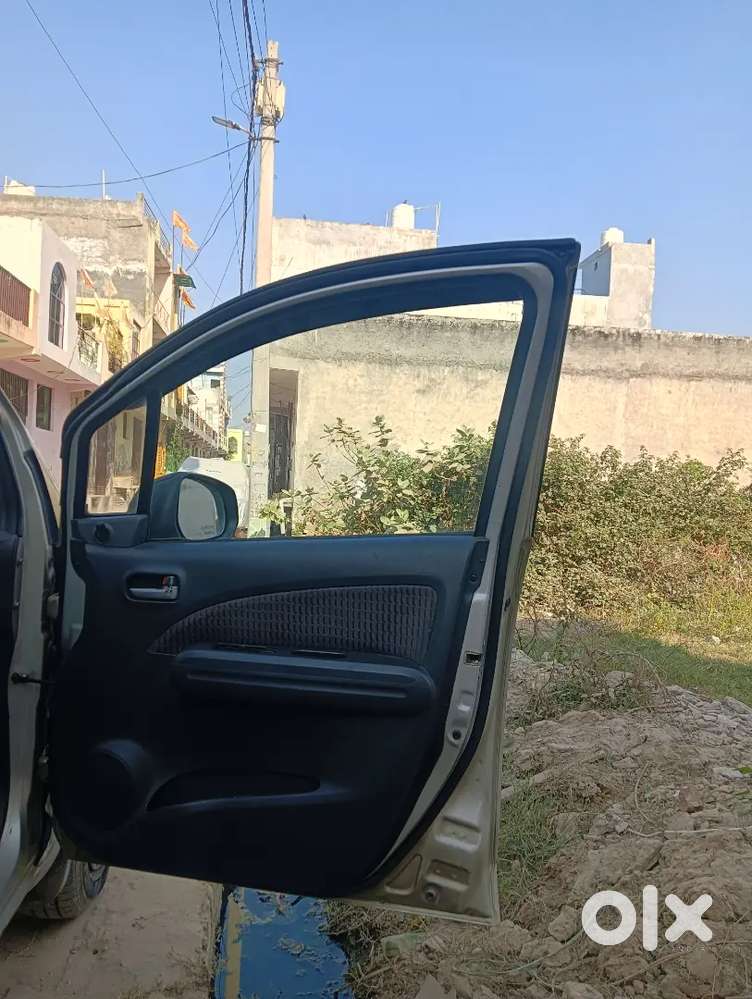 Maruti Suzuki Ritz 2015 Petrol 83000 Km Driven