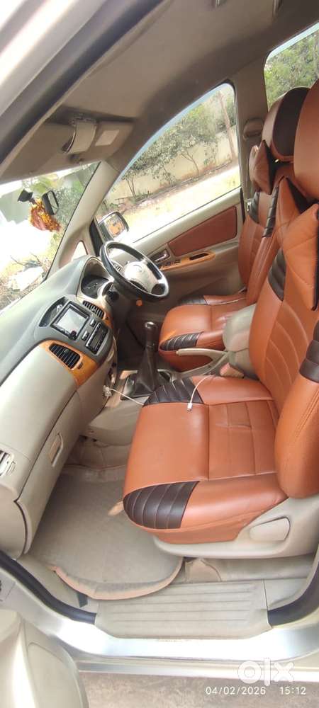 Toyota Innova 2.5 V 7 Str, 2010, Diesel