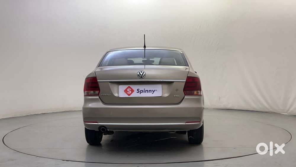 Volkswagen Vento Petrol Highline, 2016, Petrol