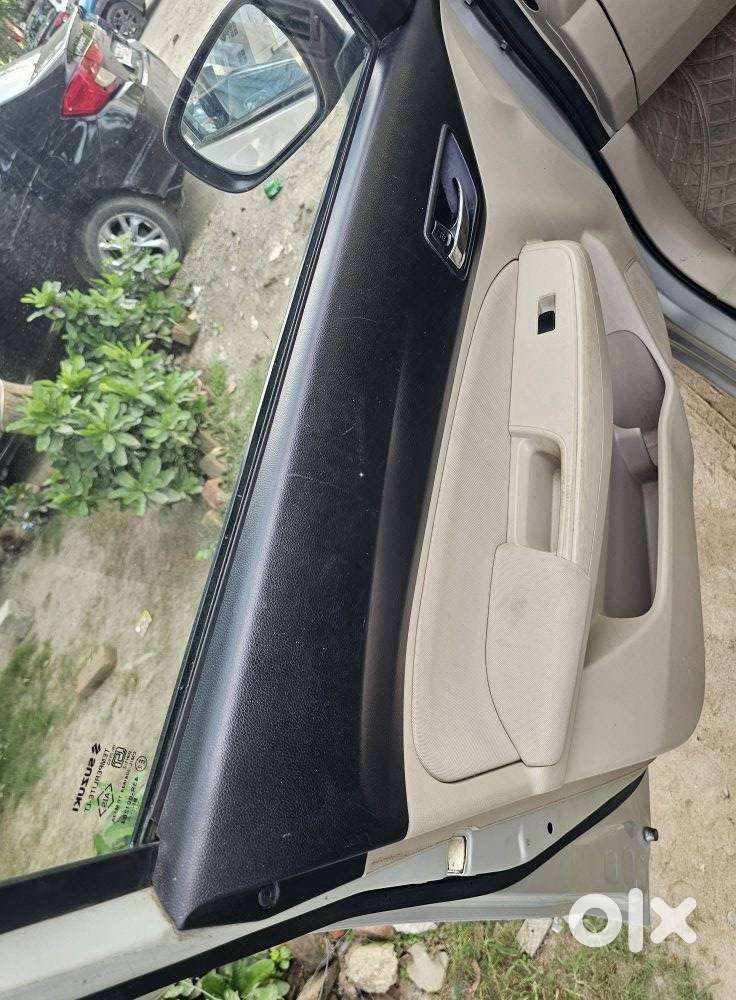 Maruti Suzuki Dzire 1.2 Vxi, 2018, Petrol
