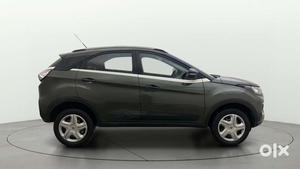 Tata Nexon 1.2 Revotron Xm, 2020, Petrol