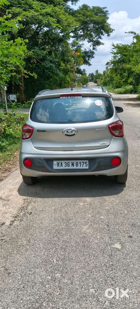 Hyundai I10 Sportz At, 2017, Petrol