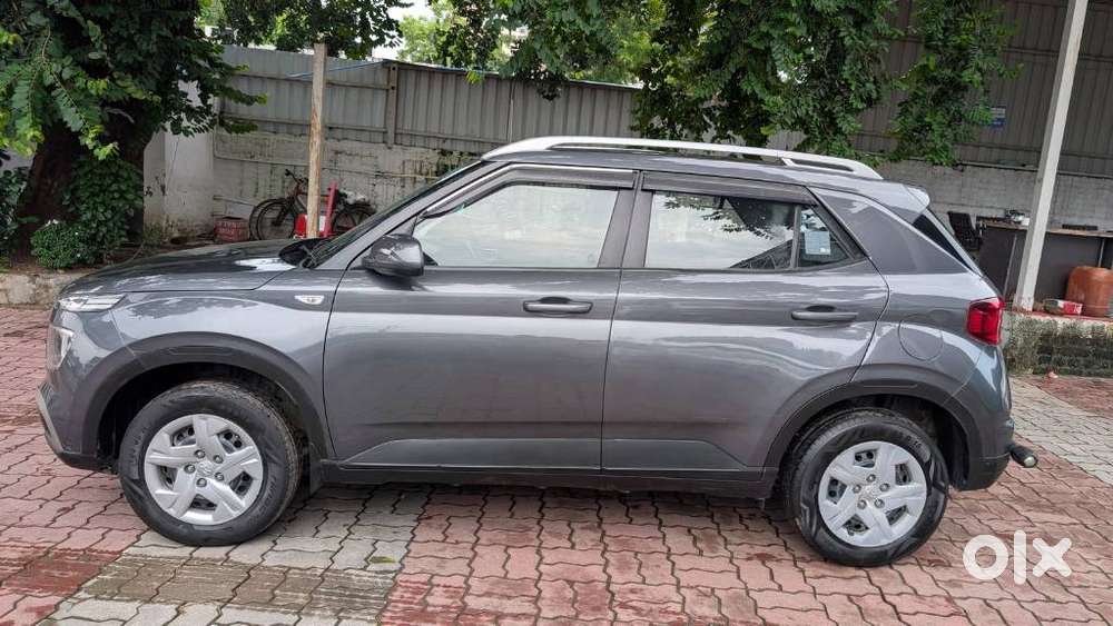 Hyundai Venue S Mt 1.2 Kappa, 2019, Petrol