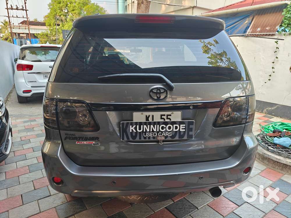 Toyota Fortuner 3.0 4x4 Manual, 2010, Diesel