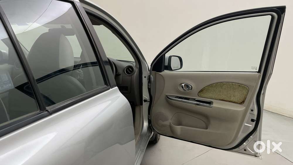 Nissan Micra Xv Cvt, 2015, Petrol