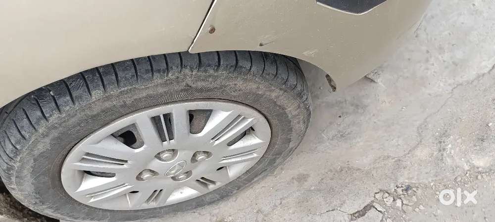 Hyundai Santro Xing Gls 2011