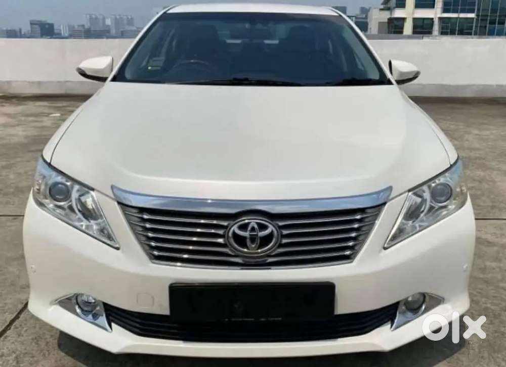 Toyota Camry 2014 Petrol Well Maintained