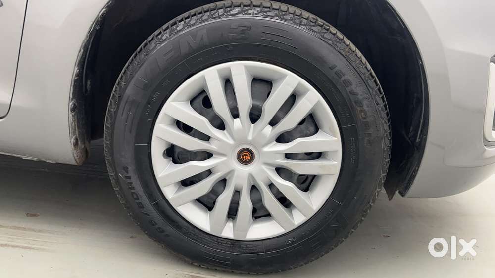 Maruti Suzuki Swift Vvt Vxi, 2017, Petrol