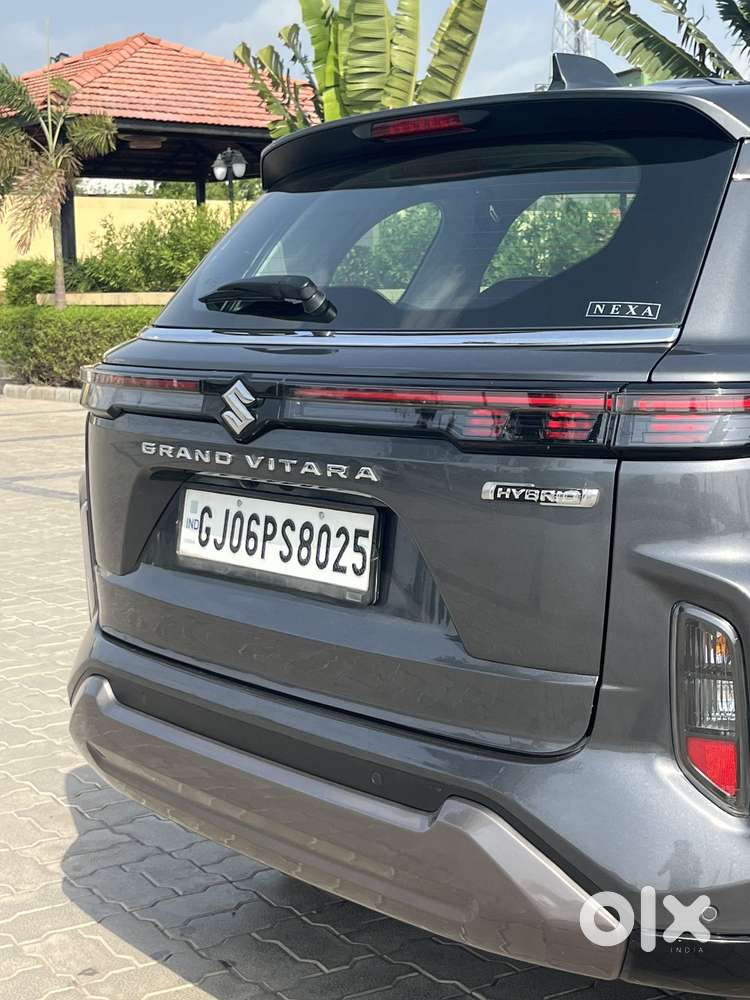 Maruti Suzuki Grand Vitara 1.5 Zeta Plus Intelligent Hybrid Ecvt, 20..