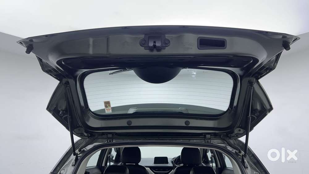 Tata Nexon Xz Plus (hs), 2022, Petrol