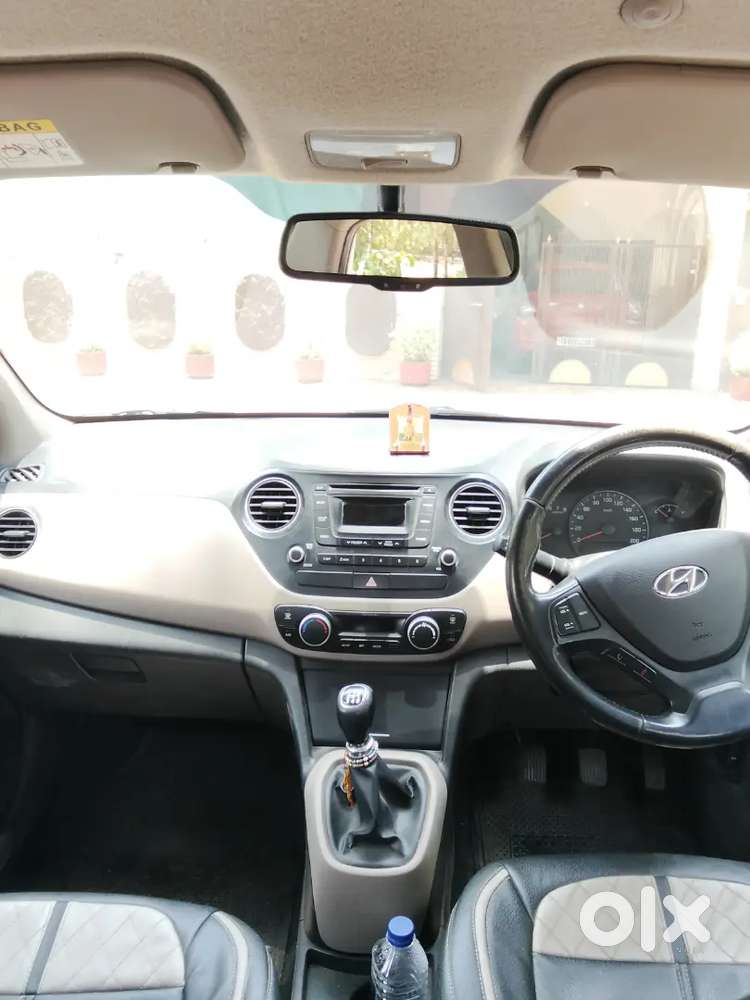 Hyundai Xcent Petrol 70000 Km Driven