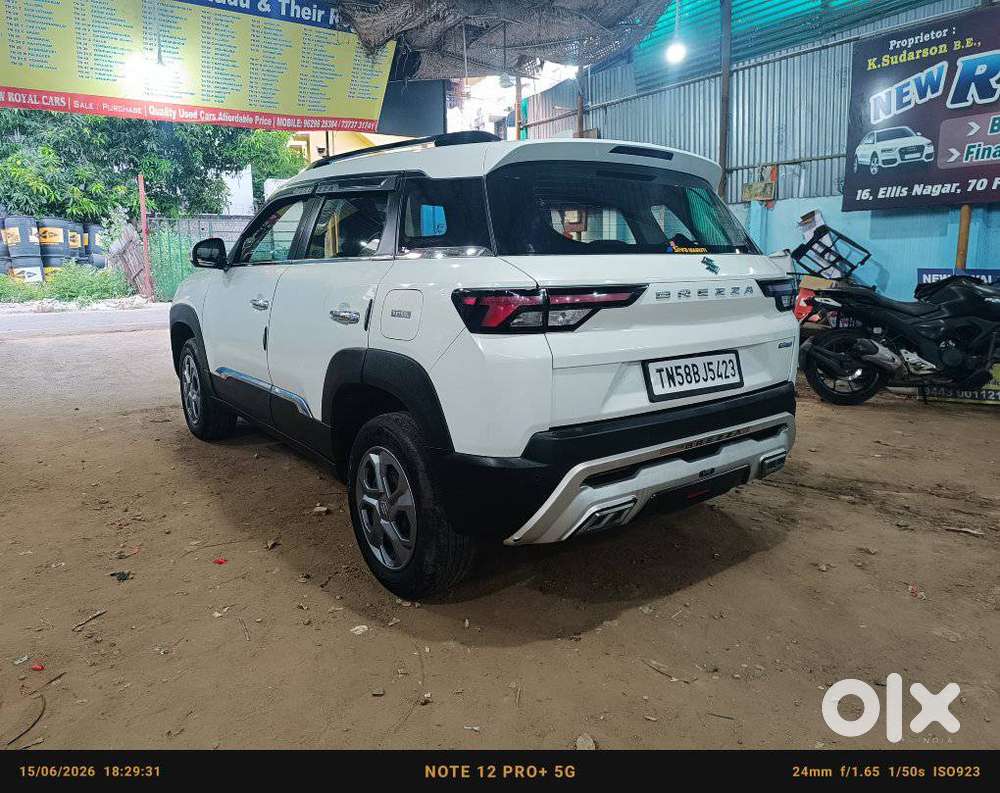 Maruti Suzuki Brezza 1.5 Vxi Smart Hybrid, 2023, Cng & Hybrids
