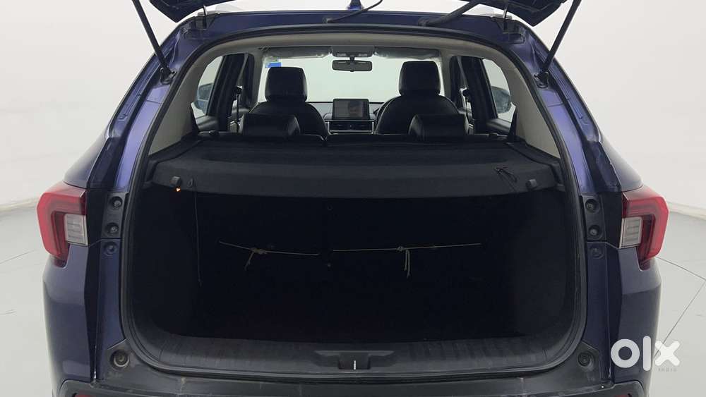 Honda Elevate Vx Mt, 2023, Petrol