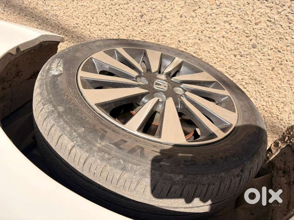 Honda City 2024 Petrol Well Maintained