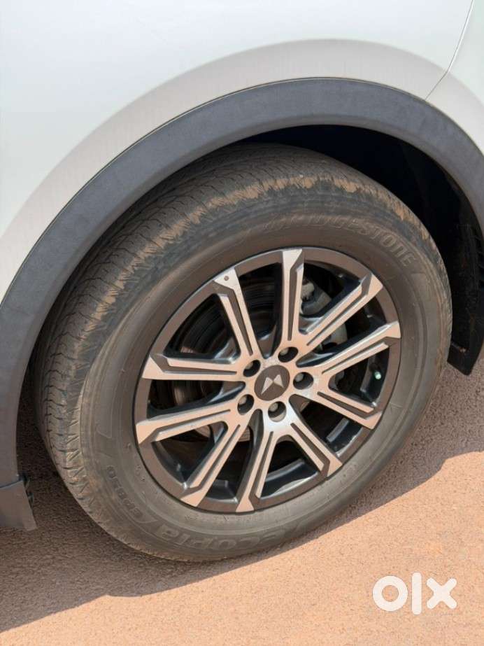 Mahindra Xuv700 2.2 Ax 7 Diesel Mt Str, 2022, Diesel