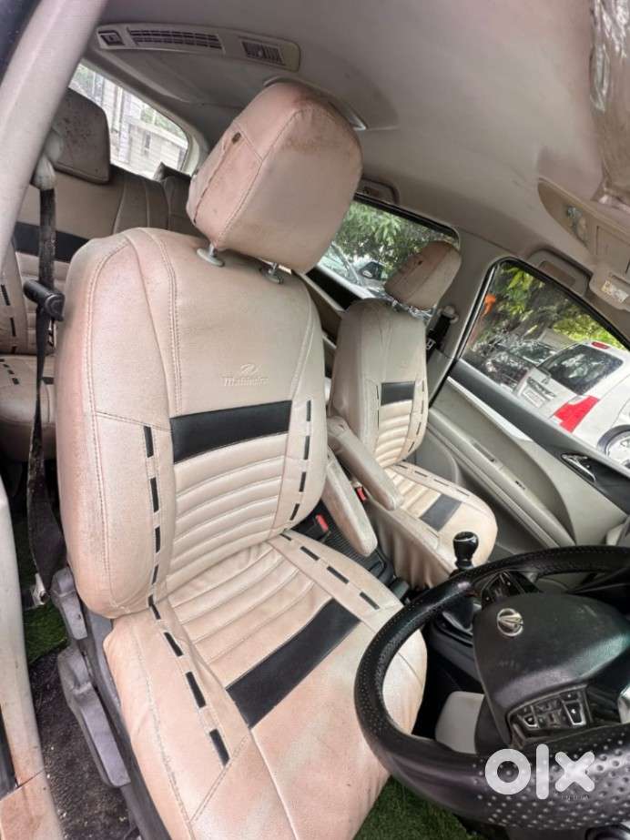 Mahindra Marazzo M6, 2018, Diesel