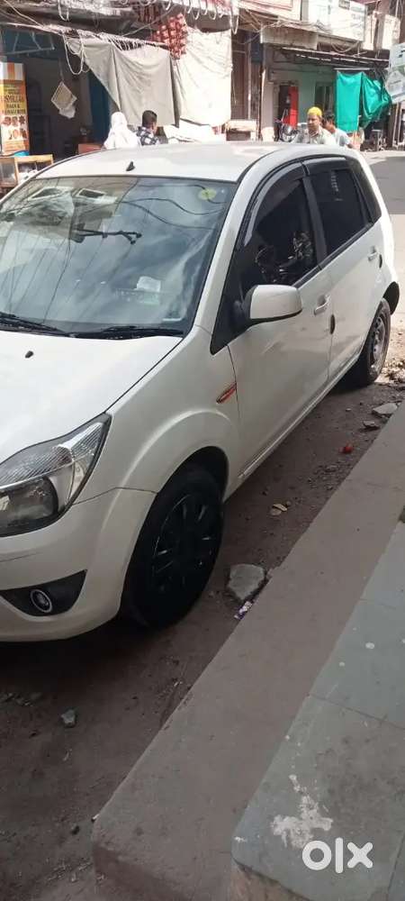 Ford Figo 2012 Petrol 39000 Km Driven