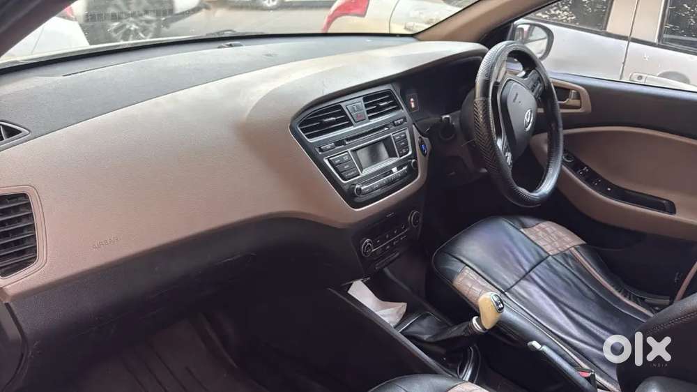 Hyundai I20 2015 Cng & Hybrids 95000 Km Driven