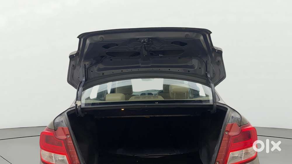 Maruti Suzuki Swift Dzire Amt Vdi, 2019, Diesel