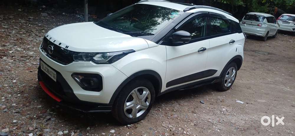 Tata Nexon 1.2 Revotron Xm Plus (s), 2022, Petrol