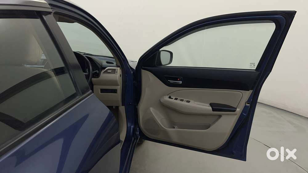 Maruti Suzuki Dzire 1.2 Vxi Amt, 2017, Petrol