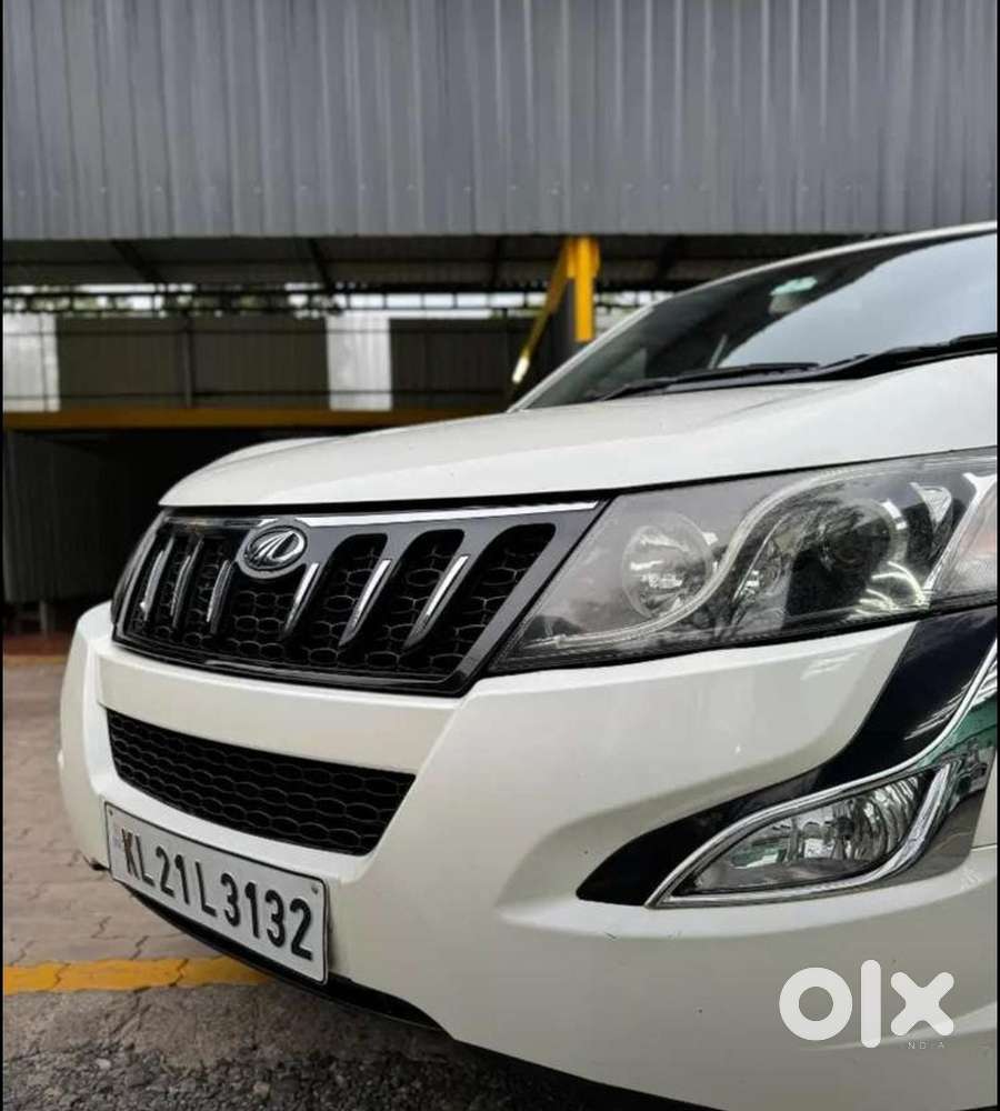 Mahindra Xuv500 2015 Diesel 2nd Owner