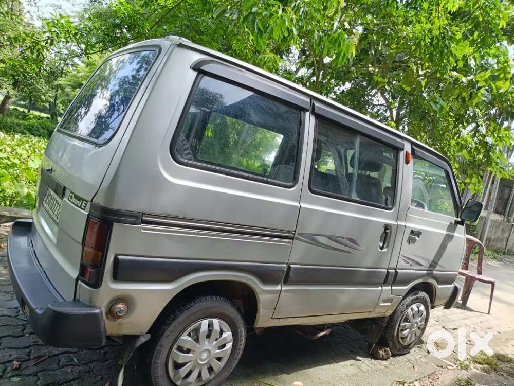 Maruti Suzuki Omni 2011