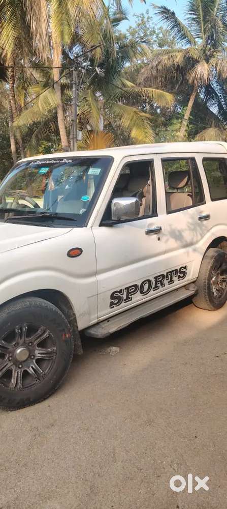 Mahindra Scorpio Classic 2009