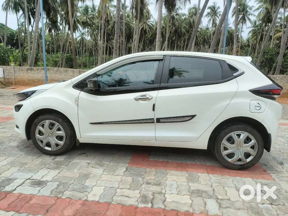 Tata Altroz 1.2 Xm 2022 Petrol